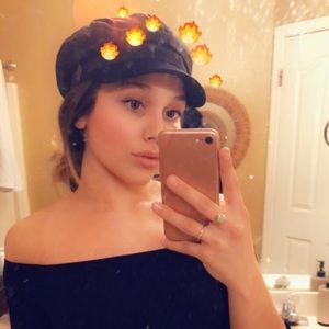 Meet your Posher, Angel